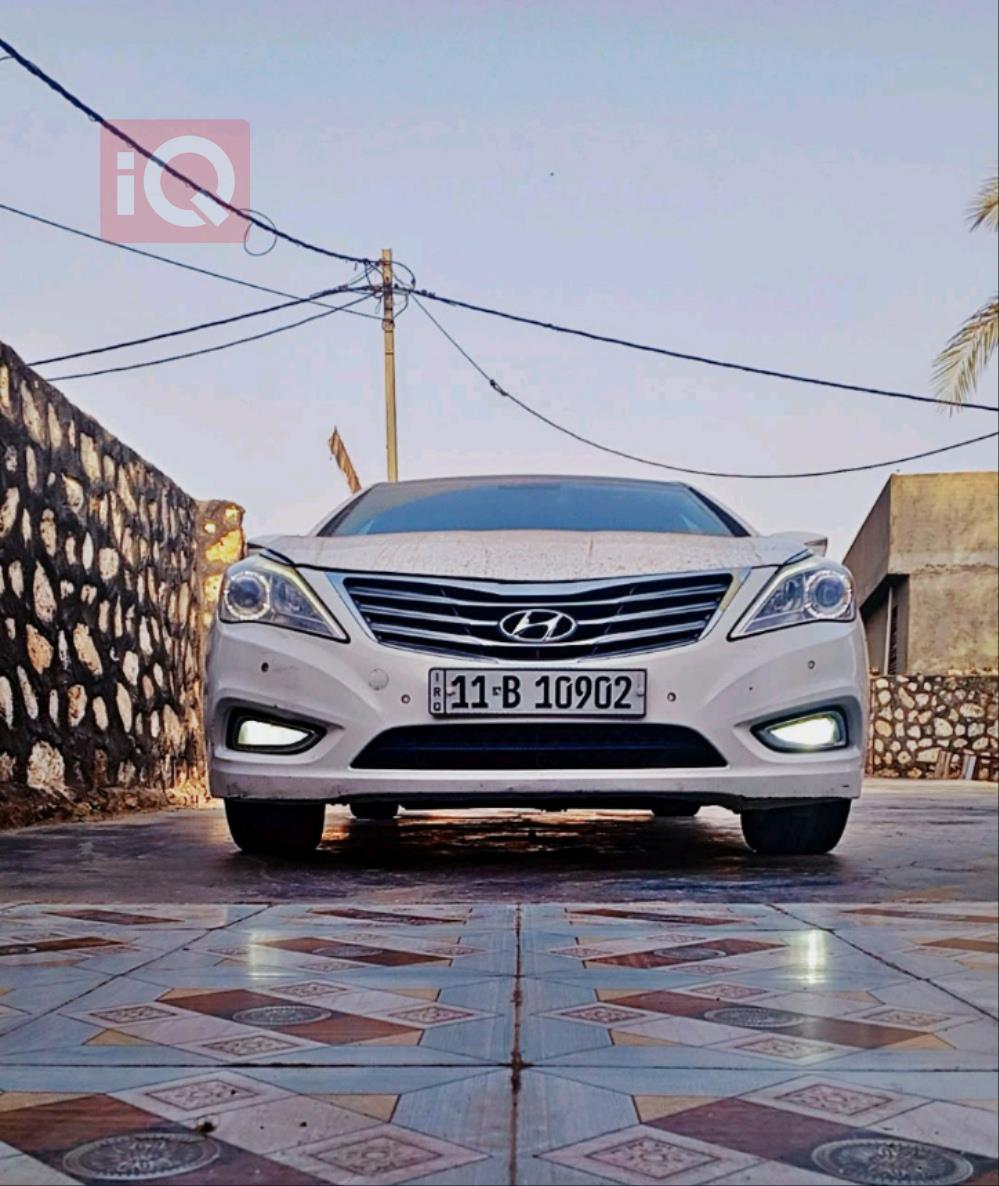 هيونداي أزيرا